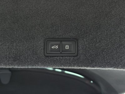صورة مصغرة 23 لـ 2025 Lamborghini URUS