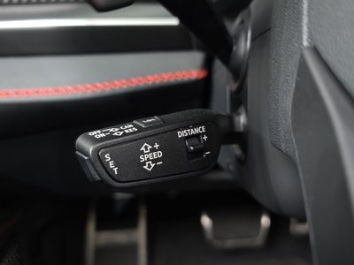صورة مصغرة 30 لـ 2025 Lamborghini URUS