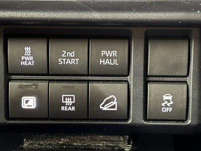 2024 Toyota LAND CRUISER 70 — миниатюра 58