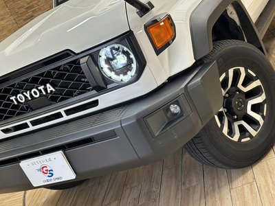 2024 Toyota LAND CRUISER 70 — миниатюра 61