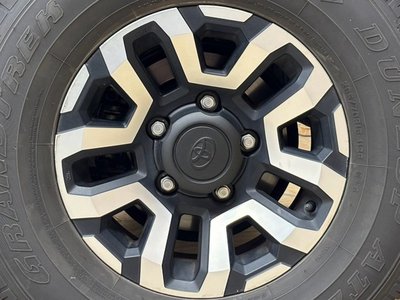 2024 Toyota LAND CRUISER 70 — миниатюра 23