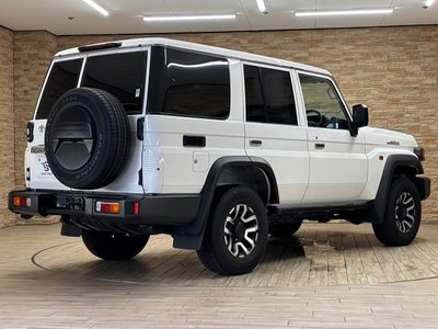 2024 Toyota LAND CRUISER 70 — миниатюра 37