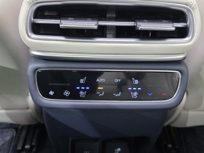 صورة مصغرة 34 لـ 2025 Genesis GV80