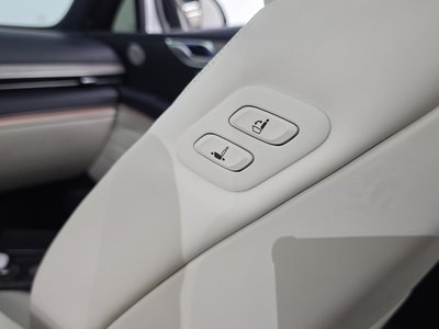 صورة مصغرة 35 لـ 2025 Genesis GV80