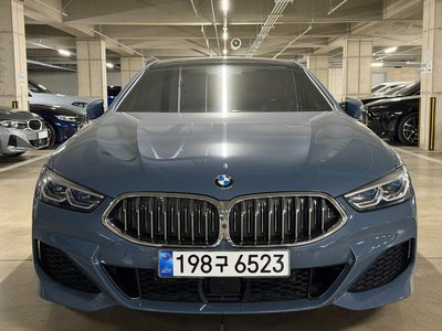BMW 8 SERIES - 2