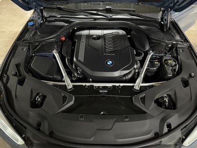 BMW 8 SERIES - 7