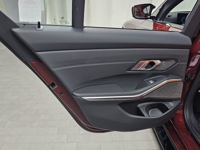 2025 BMW M3 缩略图 15