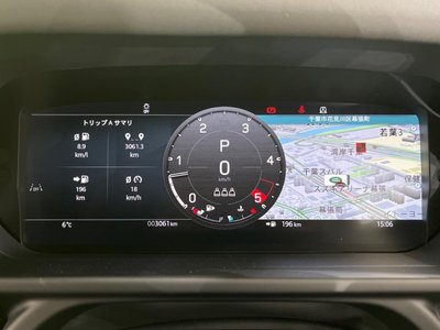 LAND ROVER DEFENDER - 10