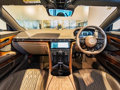 ASTON MARTIN DB12 VOLANTE - 3