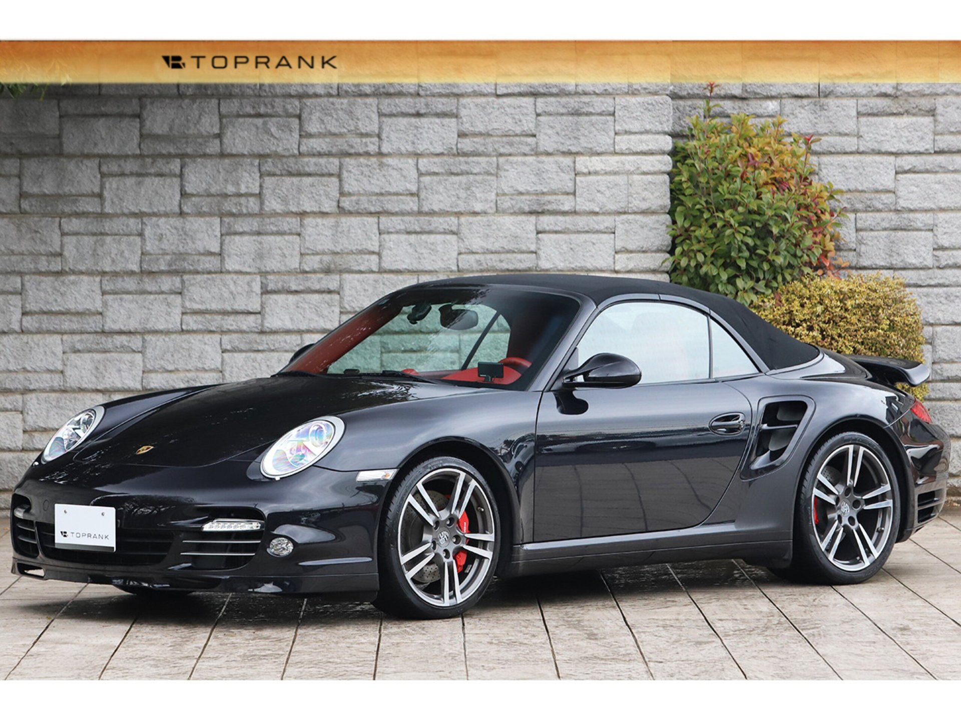 PORSCHE 911 CABRIOLET - View 1