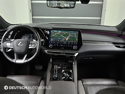 صورة 4 لـ 2024 Lexus RX