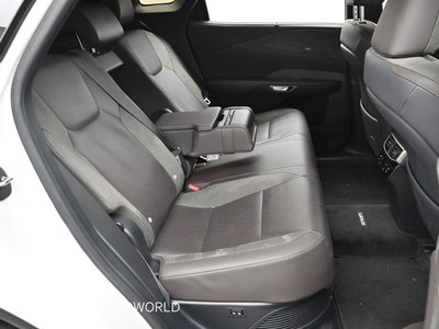 صورة مصغرة 12 لـ 2024 Lexus RX