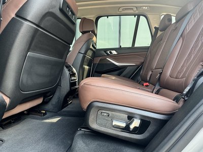 2022 BMW X5 — миниатюра 12