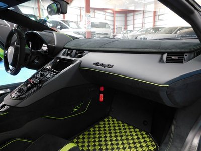 2017 Lamborghini AVENTADOR ROADSTER 照片 26