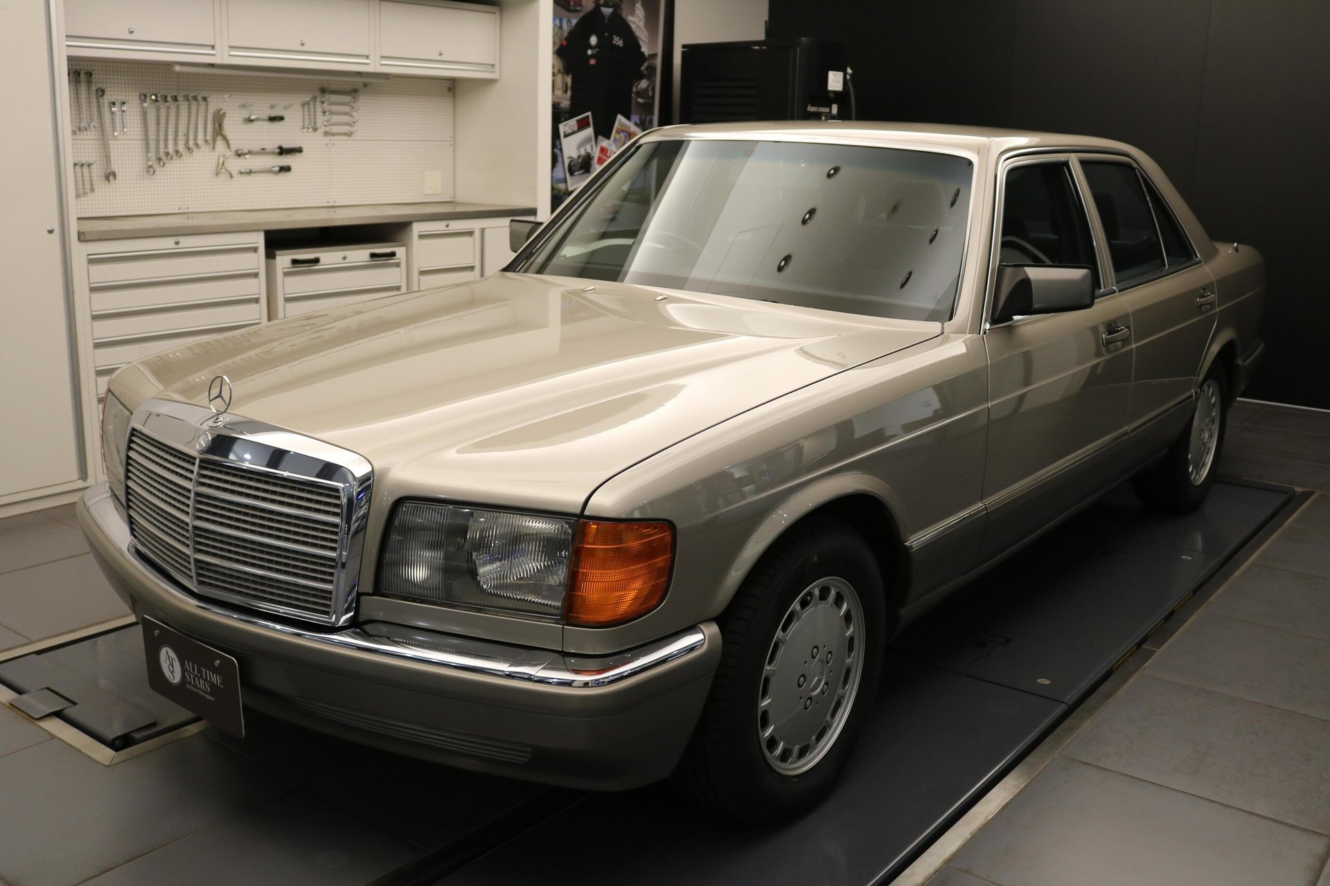 MERCEDES-BENZ S-CLASS - View 1