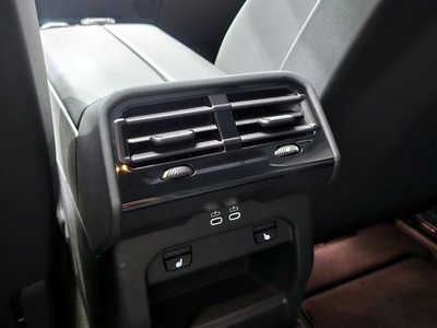 صورة مصغرة 29 لـ 2024 BMW 5 SERIES