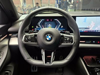 صورة مصغرة 19 لـ 2024 BMW 5 SERIES