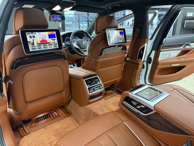 2017 BMW 7 SERIES 照片 7