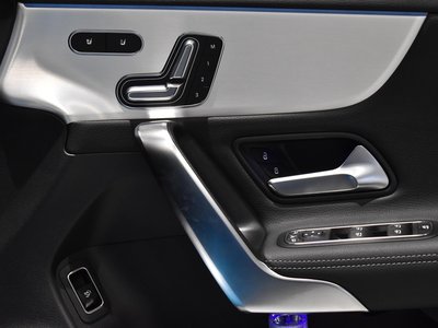 2025 Mercedes-BENZ CLA AMG — фото 9
