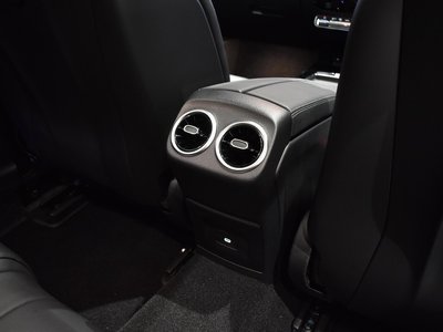 2025 Mercedes-BENZ CLA AMG — миниатюра 19