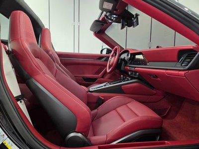 PORSCHE 911 - 4
