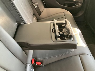 صورة مصغرة 26 لـ 2025 BMW 3 SERIES