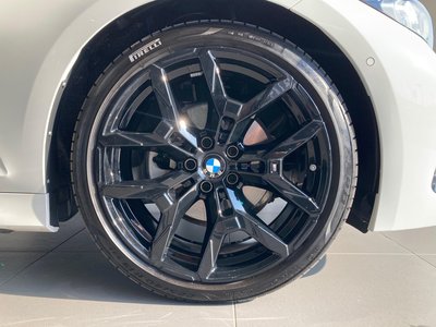 2025 BMW 3 SERIES 照片 8