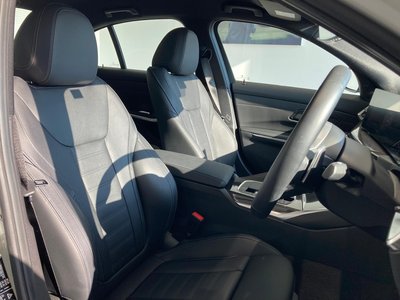 صورة مصغرة 19 لـ 2025 BMW 3 SERIES