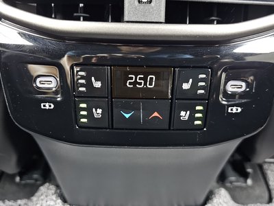 صورة مصغرة 31 لـ 2023 Lexus RX