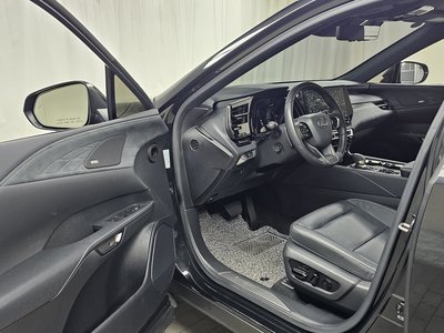 صورة مصغرة 13 لـ 2023 Lexus RX