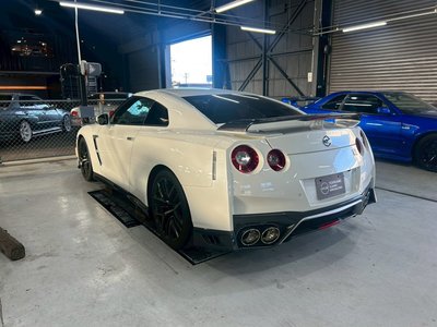 NISSAN GT-R - 3