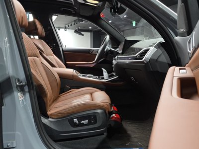 2024 BMW X7 — миниатюра 16
