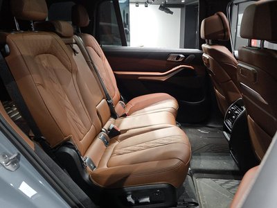 2024 BMW X7 — миниатюра 17