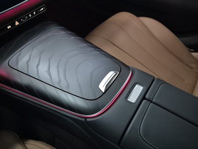 MERCEDES-BENZ E-CLASS - 9