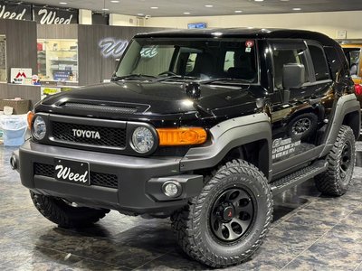 TOYOTA FJ CRUISER - 8