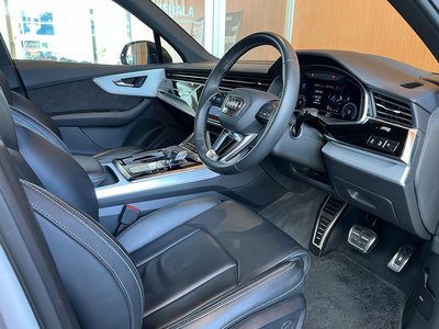 AUDI Q7 - 6