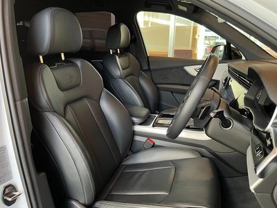 AUDI Q7 - 7