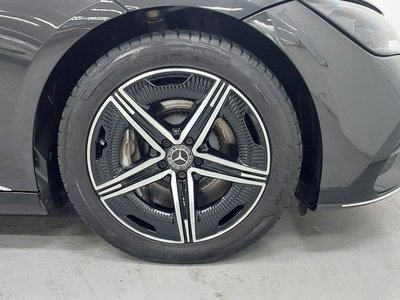 MERCEDES-BENZ EQE - 6