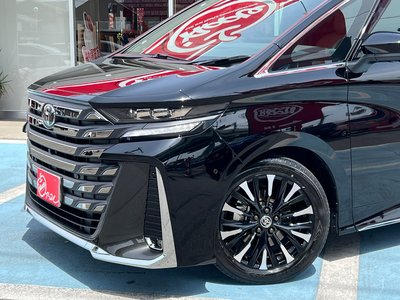 TOYOTA VELLFIRE - 4