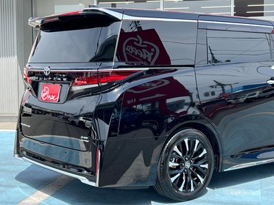 TOYOTA VELLFIRE - 9