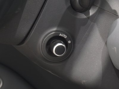 2023 LAND Rover DEFENDER 缩略图 25