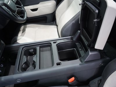 2023 LAND Rover DEFENDER 缩略图 49