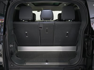 2023 LAND Rover DEFENDER 缩略图 94