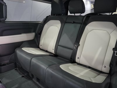2023 LAND Rover DEFENDER 缩略图 29