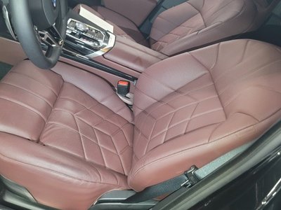BMW 7 SERIES - 7