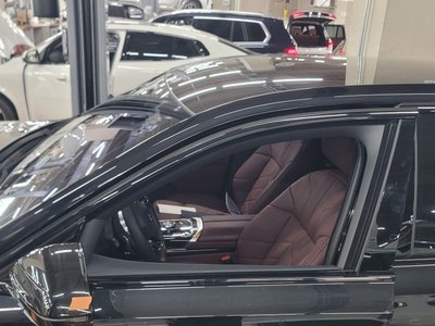 BMW 7 SERIES - 2