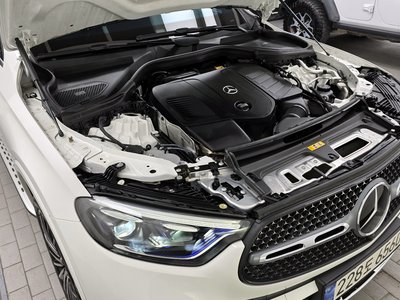 MERCEDES-BENZ GLC - 7