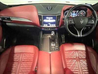 2021 Maserati LEVANTE — фото 6