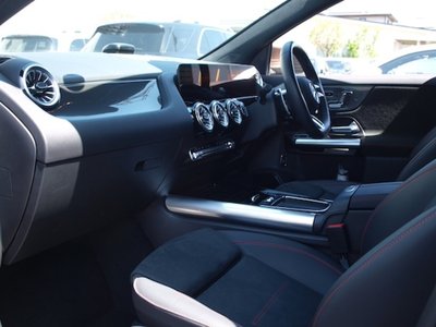 MERCEDES-BENZ GLA-CLASS AMG - 10