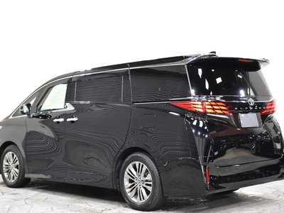 2023 TOYOTA ALPHARD photo 2